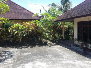 Гостиница Surya Homestay  Selemadeg